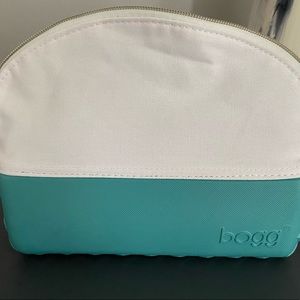 Bogg Beauty Bag NWT